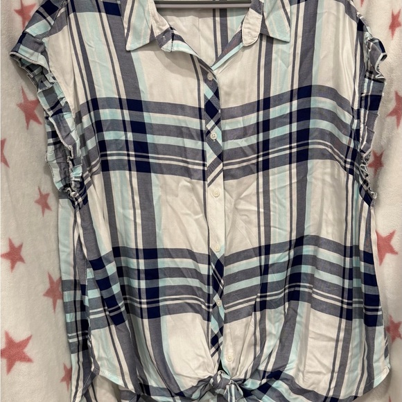 Como Vintage Tops - COMO VINTAGE 2X. Blue and White Plaid Button-Front Tie Hem Shirt
